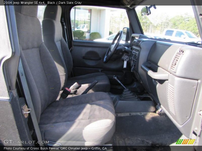 Black / Dark Slate Gray 2004 Jeep Wrangler SE 4x4