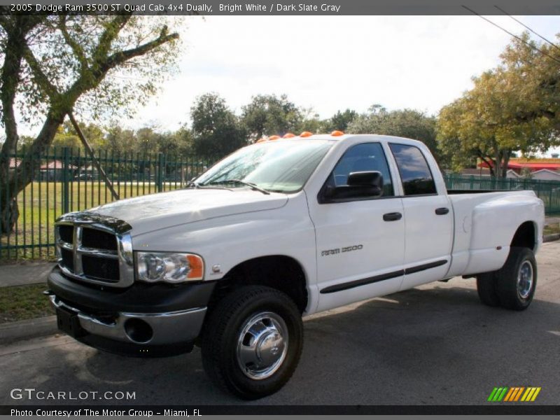 Front 3/4 View of 2005 Ram 3500 ST Quad Cab 4x4 Dually