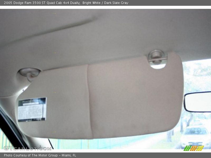 Bright White / Dark Slate Gray 2005 Dodge Ram 3500 ST Quad Cab 4x4 Dually