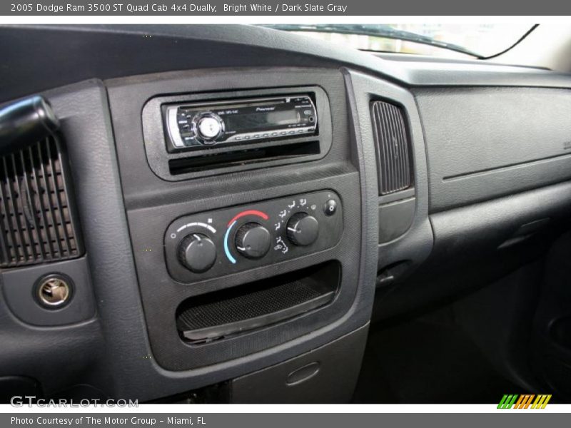 Bright White / Dark Slate Gray 2005 Dodge Ram 3500 ST Quad Cab 4x4 Dually