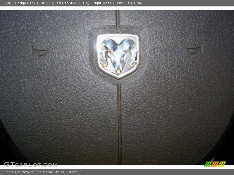Bright White / Dark Slate Gray 2005 Dodge Ram 3500 ST Quad Cab 4x4 Dually