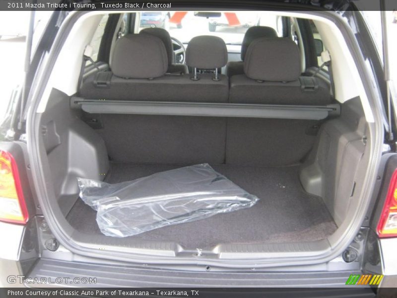 Tuxedo Black / Charcoal 2011 Mazda Tribute i Touring