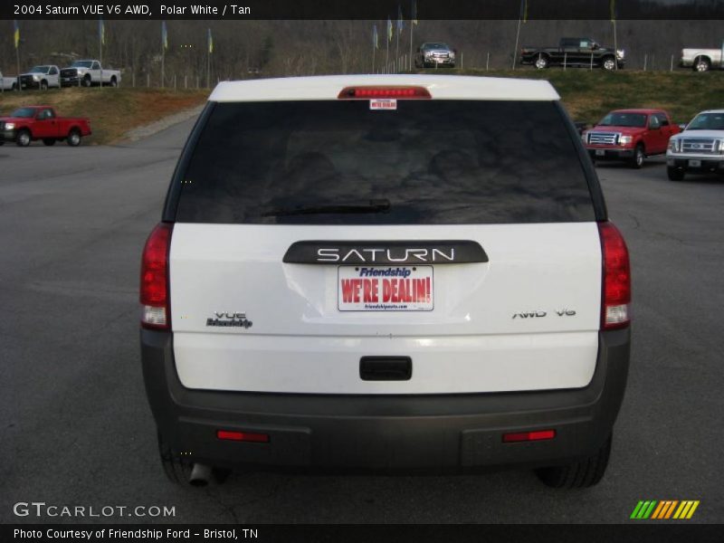 Polar White / Tan 2004 Saturn VUE V6 AWD