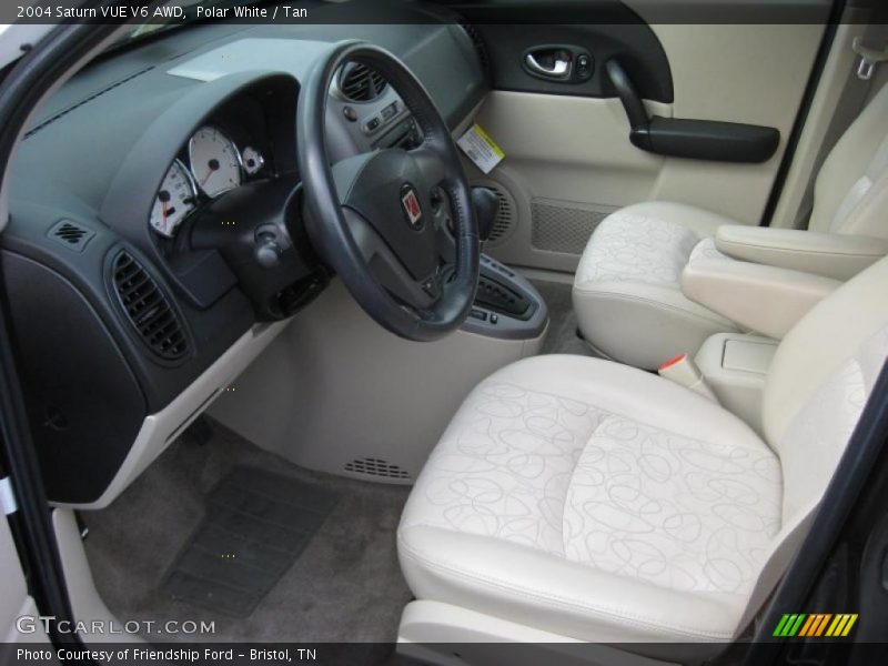 Polar White / Tan 2004 Saturn VUE V6 AWD