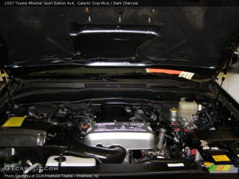  2007 4Runner Sport Edition 4x4 Engine - 4.7 Liter DOHC 32-Valve VVT-i V8
