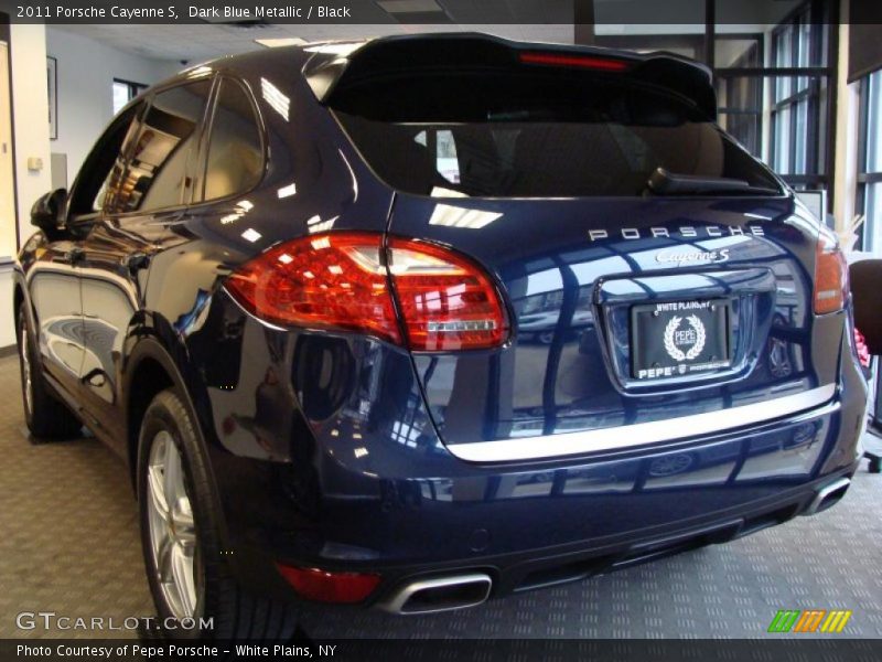 Dark Blue Metallic / Black 2011 Porsche Cayenne S