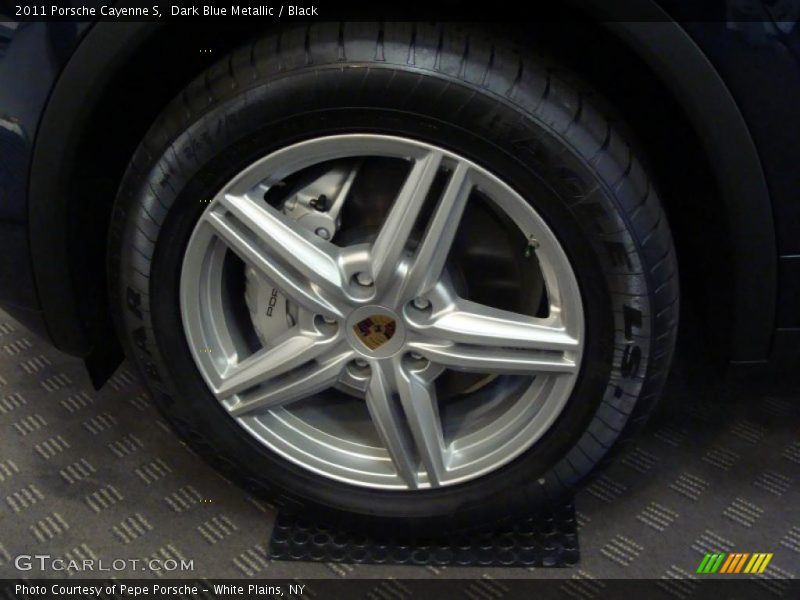  2011 Cayenne S Wheel