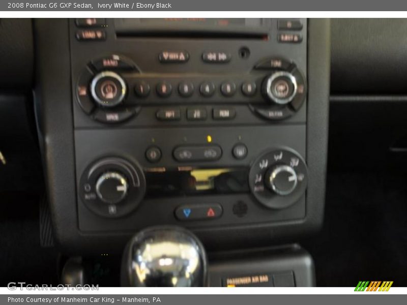 Ivory White / Ebony Black 2008 Pontiac G6 GXP Sedan