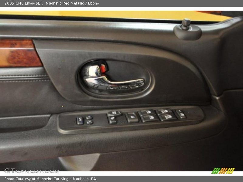 Magnetic Red Metallic / Ebony 2005 GMC Envoy SLT