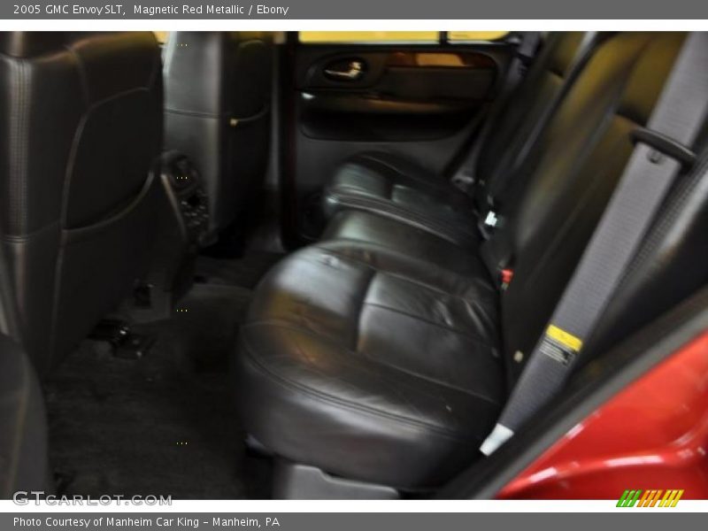 Magnetic Red Metallic / Ebony 2005 GMC Envoy SLT