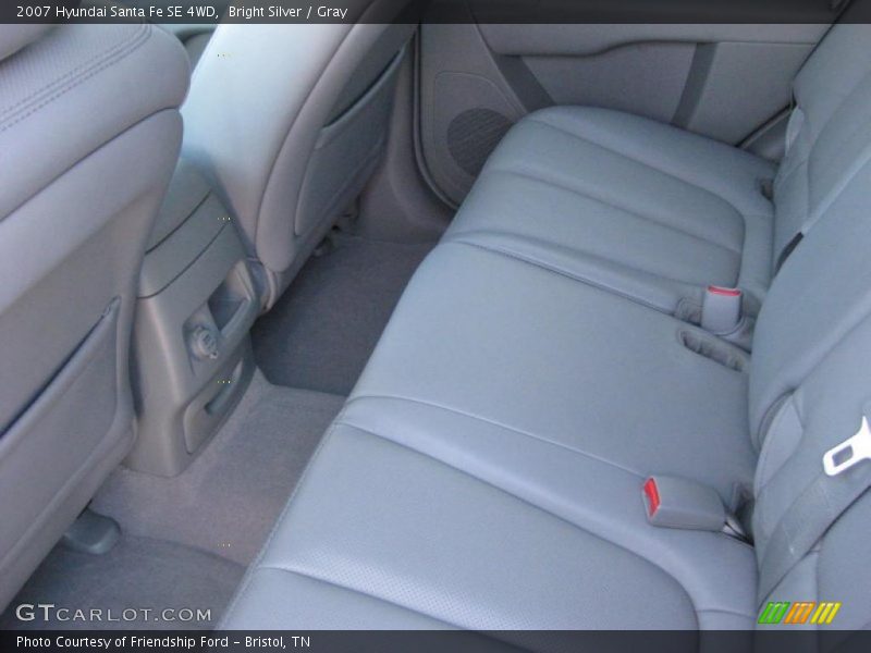 Bright Silver / Gray 2007 Hyundai Santa Fe SE 4WD