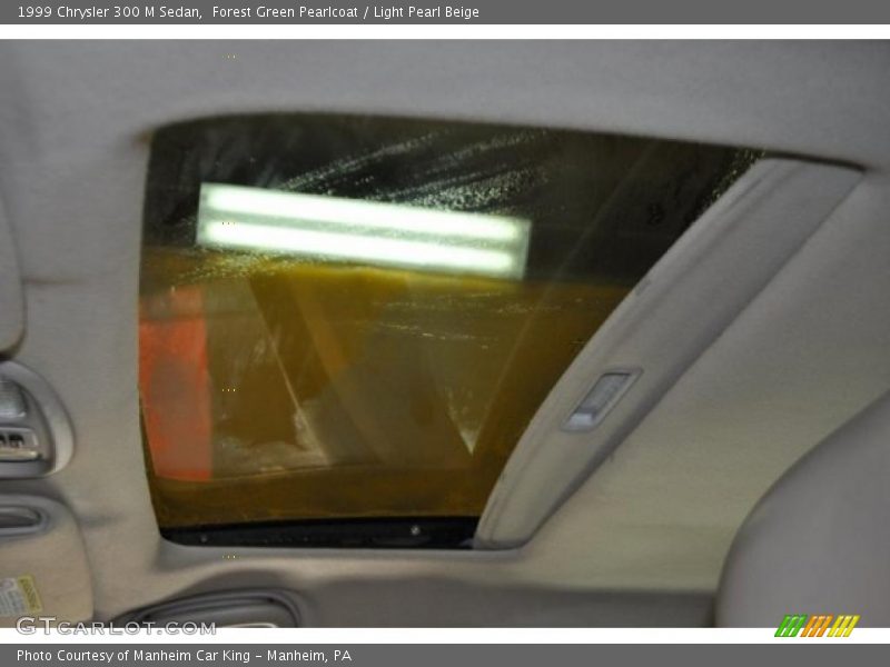 Forest Green Pearlcoat / Light Pearl Beige 1999 Chrysler 300 M Sedan