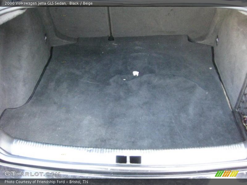  2000 Jetta GLS Sedan Trunk