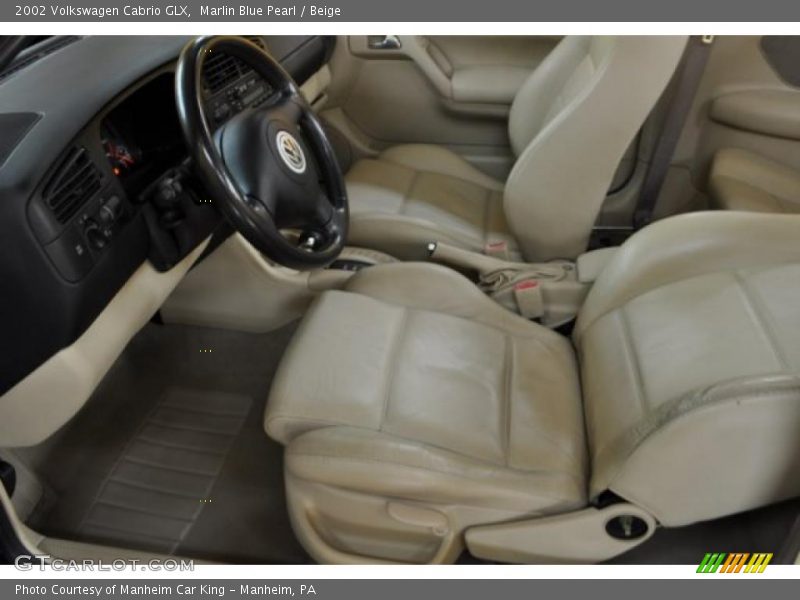 Marlin Blue Pearl / Beige 2002 Volkswagen Cabrio GLX