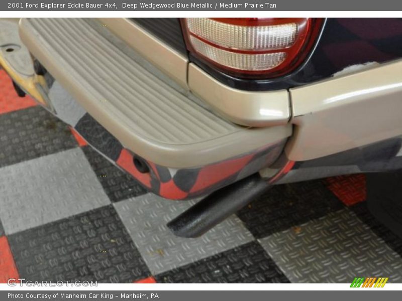 Deep Wedgewood Blue Metallic / Medium Prairie Tan 2001 Ford Explorer Eddie Bauer 4x4