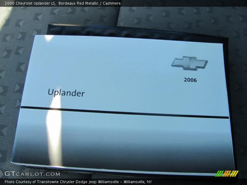 Bordeaux Red Metallic / Cashmere 2006 Chevrolet Uplander LS