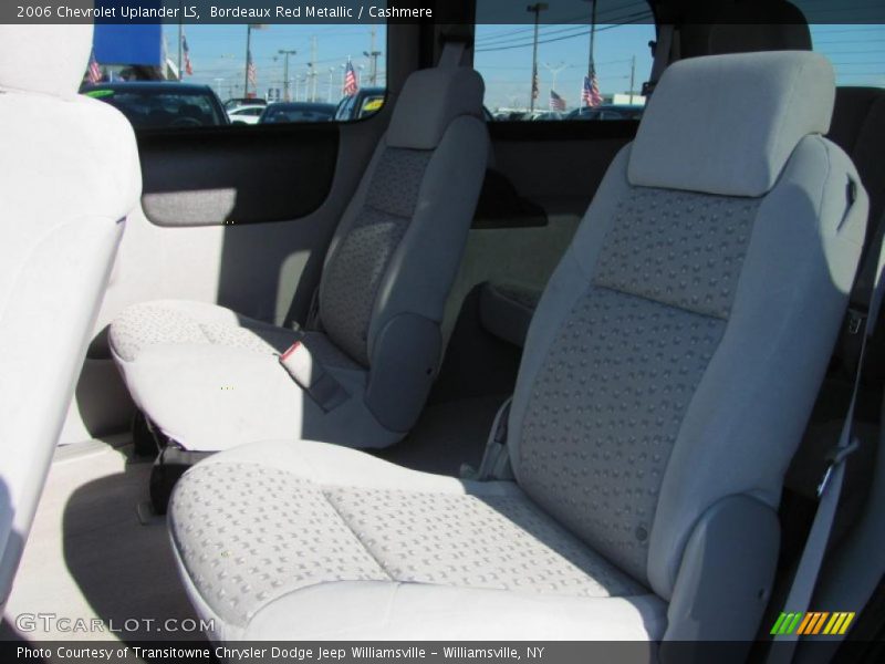 Bordeaux Red Metallic / Cashmere 2006 Chevrolet Uplander LS