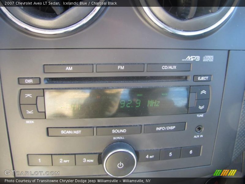 Controls of 2007 Aveo LT Sedan