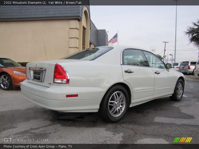 Vail White / Brown/Tan 2002 Mitsubishi Diamante LS