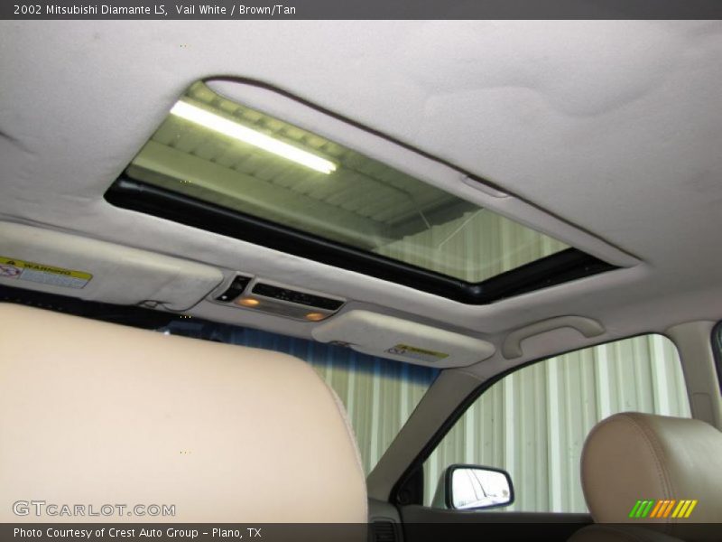 Sunroof of 2002 Diamante LS