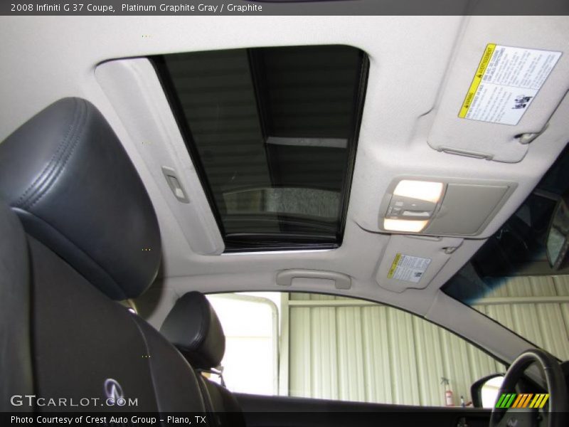 Sunroof of 2008 G 37 Coupe