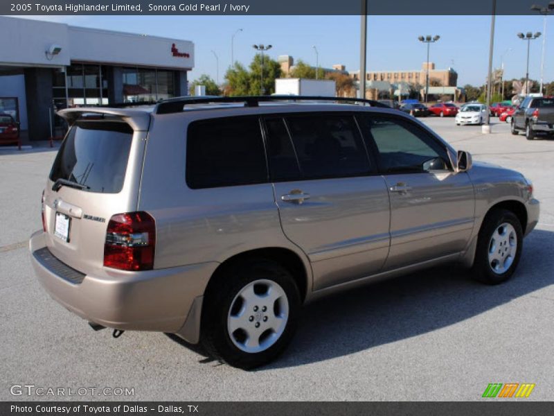 Sonora Gold Pearl / Ivory 2005 Toyota Highlander Limited