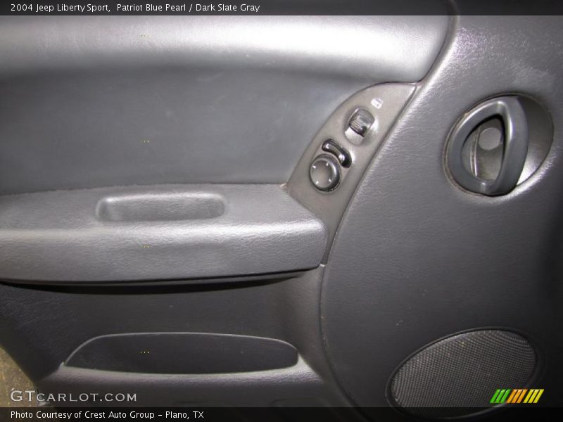 Patriot Blue Pearl / Dark Slate Gray 2004 Jeep Liberty Sport