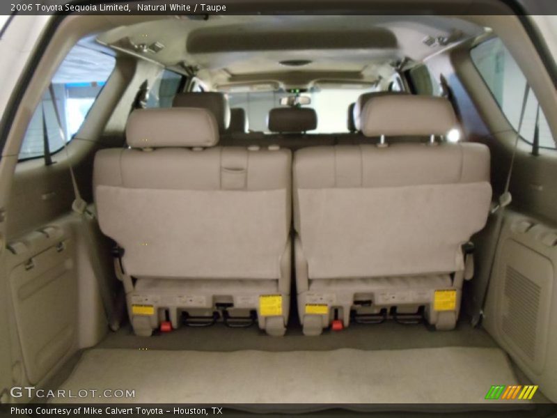  2006 Sequoia Limited Trunk