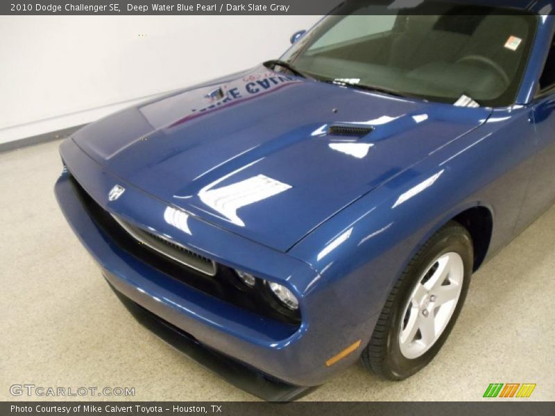 Deep Water Blue Pearl / Dark Slate Gray 2010 Dodge Challenger SE