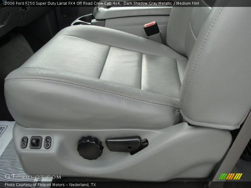Dark Shadow Gray Metallic / Medium Flint 2006 Ford F250 Super Duty Lariat FX4 Off Road Crew Cab 4x4