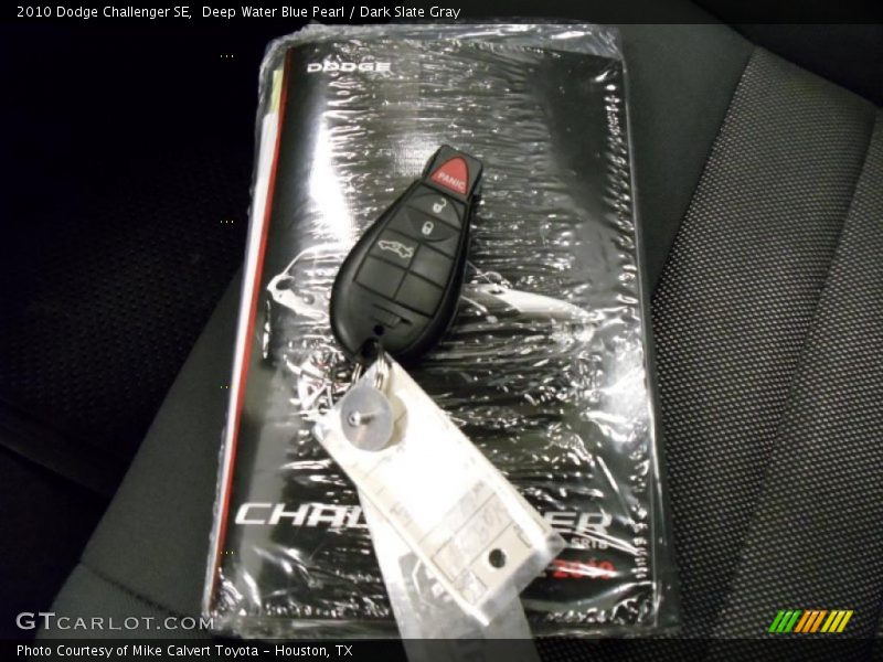 Deep Water Blue Pearl / Dark Slate Gray 2010 Dodge Challenger SE