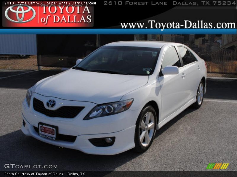 Super White / Dark Charcoal 2010 Toyota Camry SE