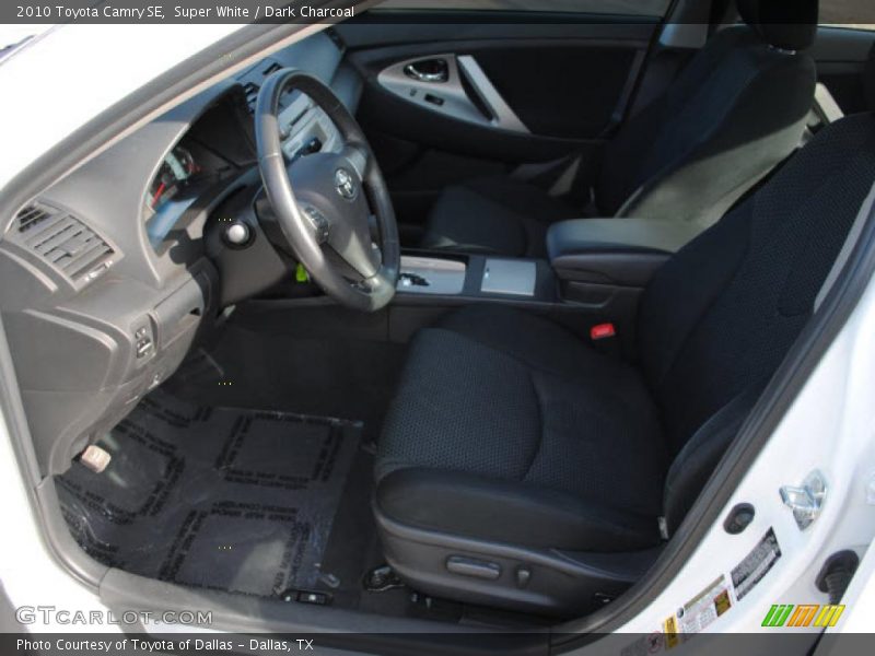 Super White / Dark Charcoal 2010 Toyota Camry SE