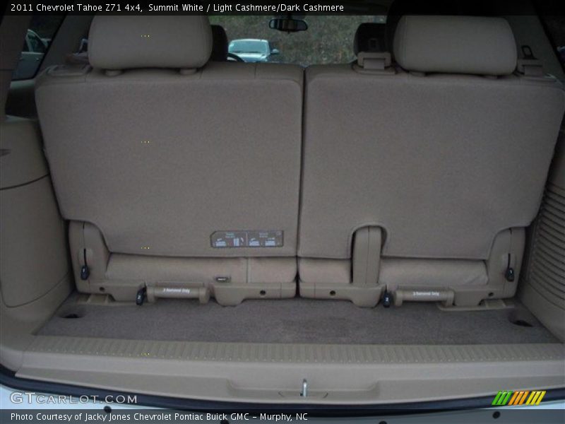Summit White / Light Cashmere/Dark Cashmere 2011 Chevrolet Tahoe Z71 4x4