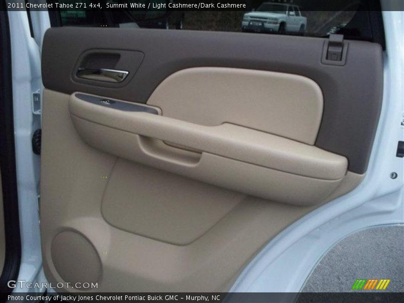 Summit White / Light Cashmere/Dark Cashmere 2011 Chevrolet Tahoe Z71 4x4