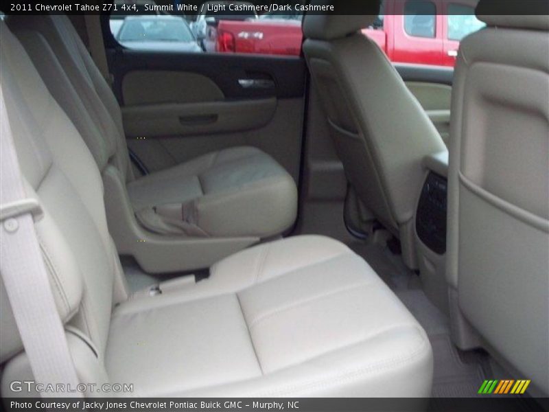 Summit White / Light Cashmere/Dark Cashmere 2011 Chevrolet Tahoe Z71 4x4
