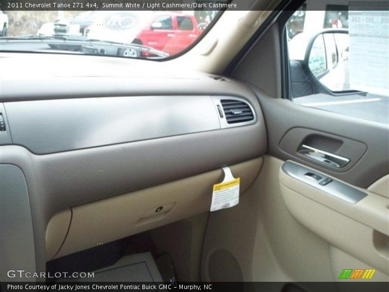 Summit White / Light Cashmere/Dark Cashmere 2011 Chevrolet Tahoe Z71 4x4