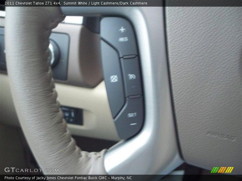 Summit White / Light Cashmere/Dark Cashmere 2011 Chevrolet Tahoe Z71 4x4