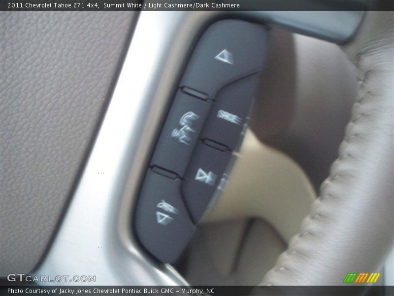 Summit White / Light Cashmere/Dark Cashmere 2011 Chevrolet Tahoe Z71 4x4