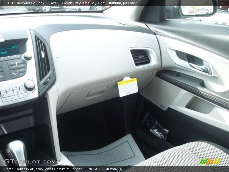 Cyber Gray Metallic / Light Titanium/Jet Black 2011 Chevrolet Equinox LT AWD