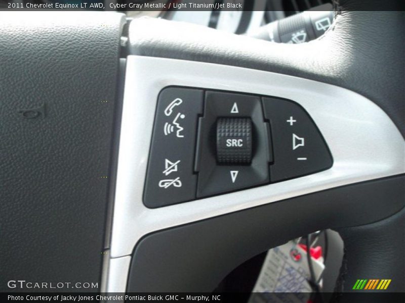 Controls of 2011 Equinox LT AWD