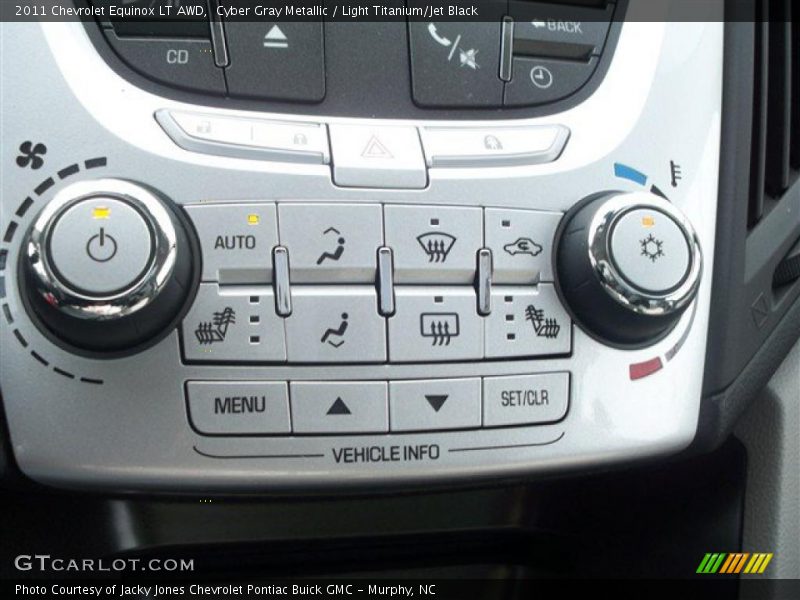 Controls of 2011 Equinox LT AWD