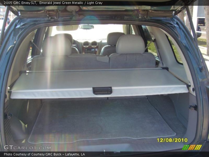 Emerald Jewel Green Metallic / Light Gray 2005 GMC Envoy SLT