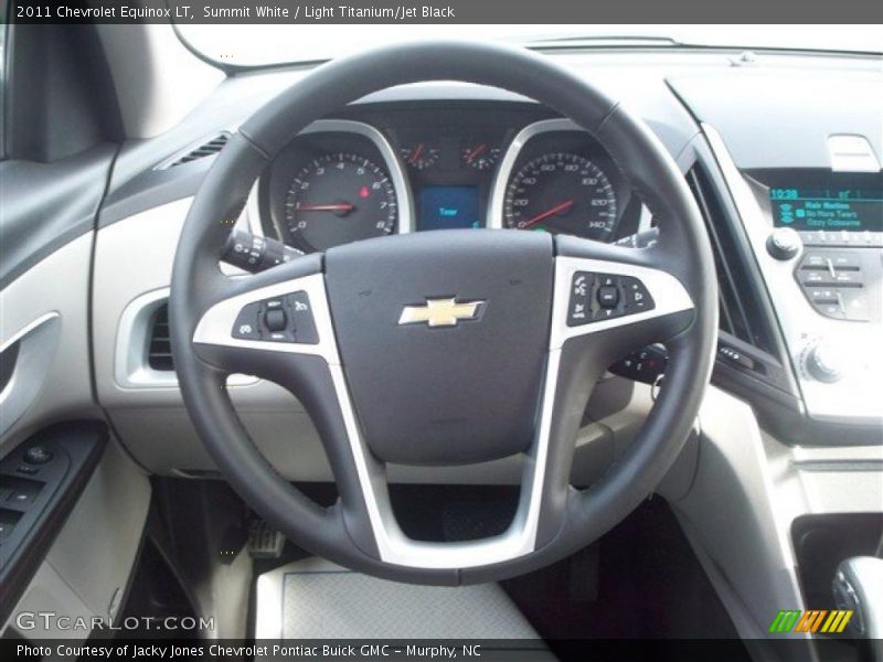 Summit White / Light Titanium/Jet Black 2011 Chevrolet Equinox LT