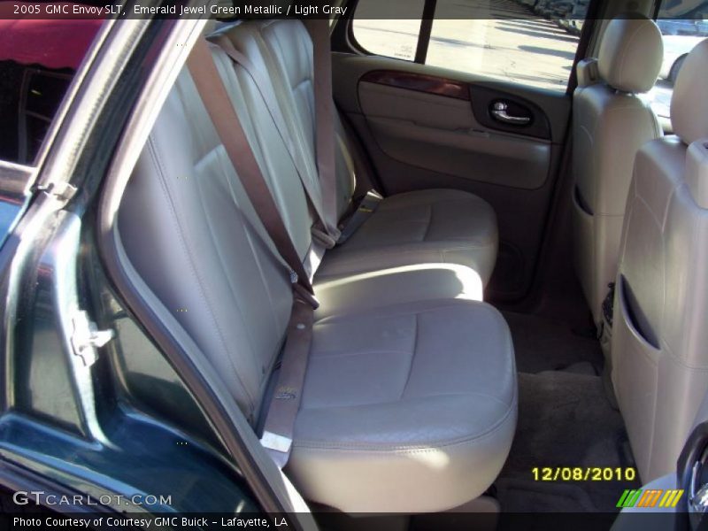 Emerald Jewel Green Metallic / Light Gray 2005 GMC Envoy SLT