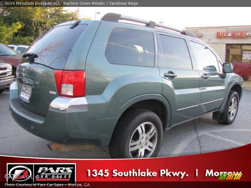 Machine Green Metallic / Sandblast Beige 2004 Mitsubishi Endeavor XLS