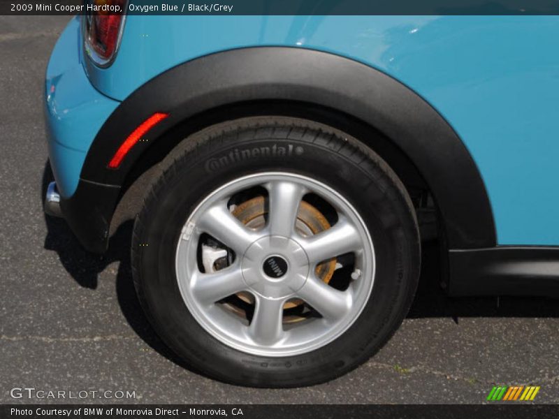 Oxygen Blue / Black/Grey 2009 Mini Cooper Hardtop