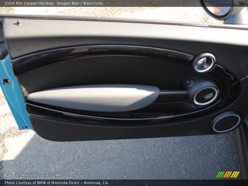 Oxygen Blue / Black/Grey 2009 Mini Cooper Hardtop