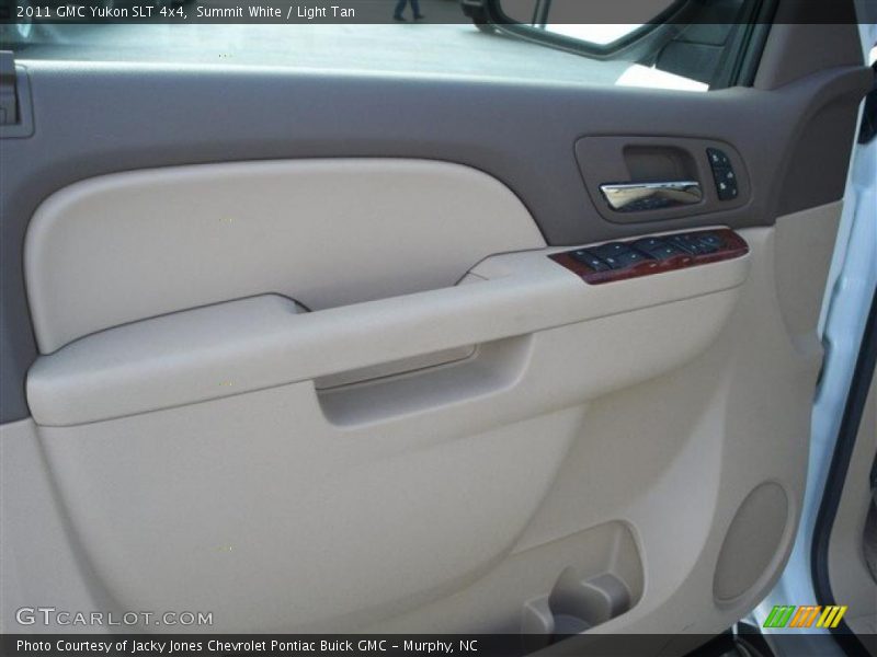 Summit White / Light Tan 2011 GMC Yukon SLT 4x4