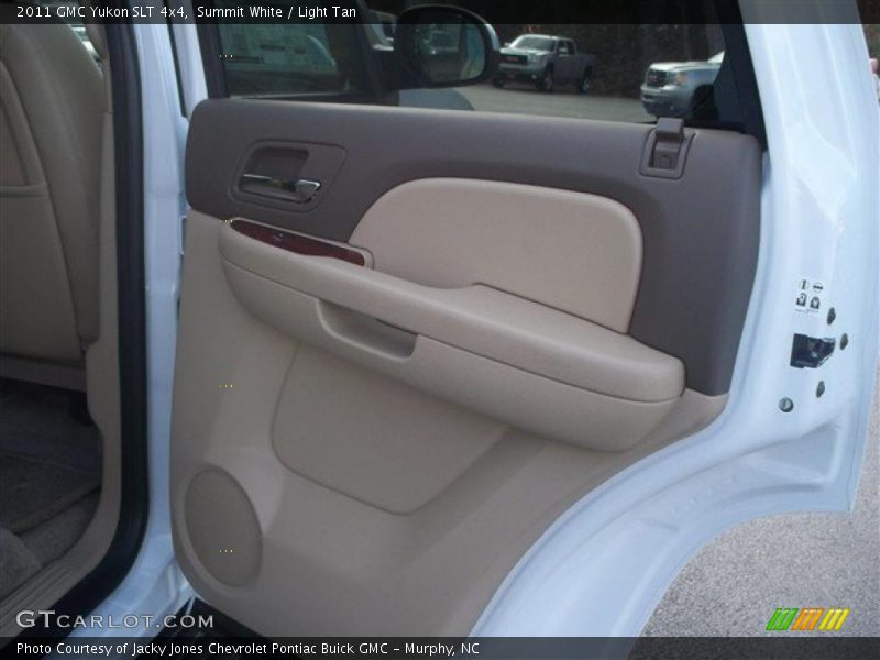 Summit White / Light Tan 2011 GMC Yukon SLT 4x4